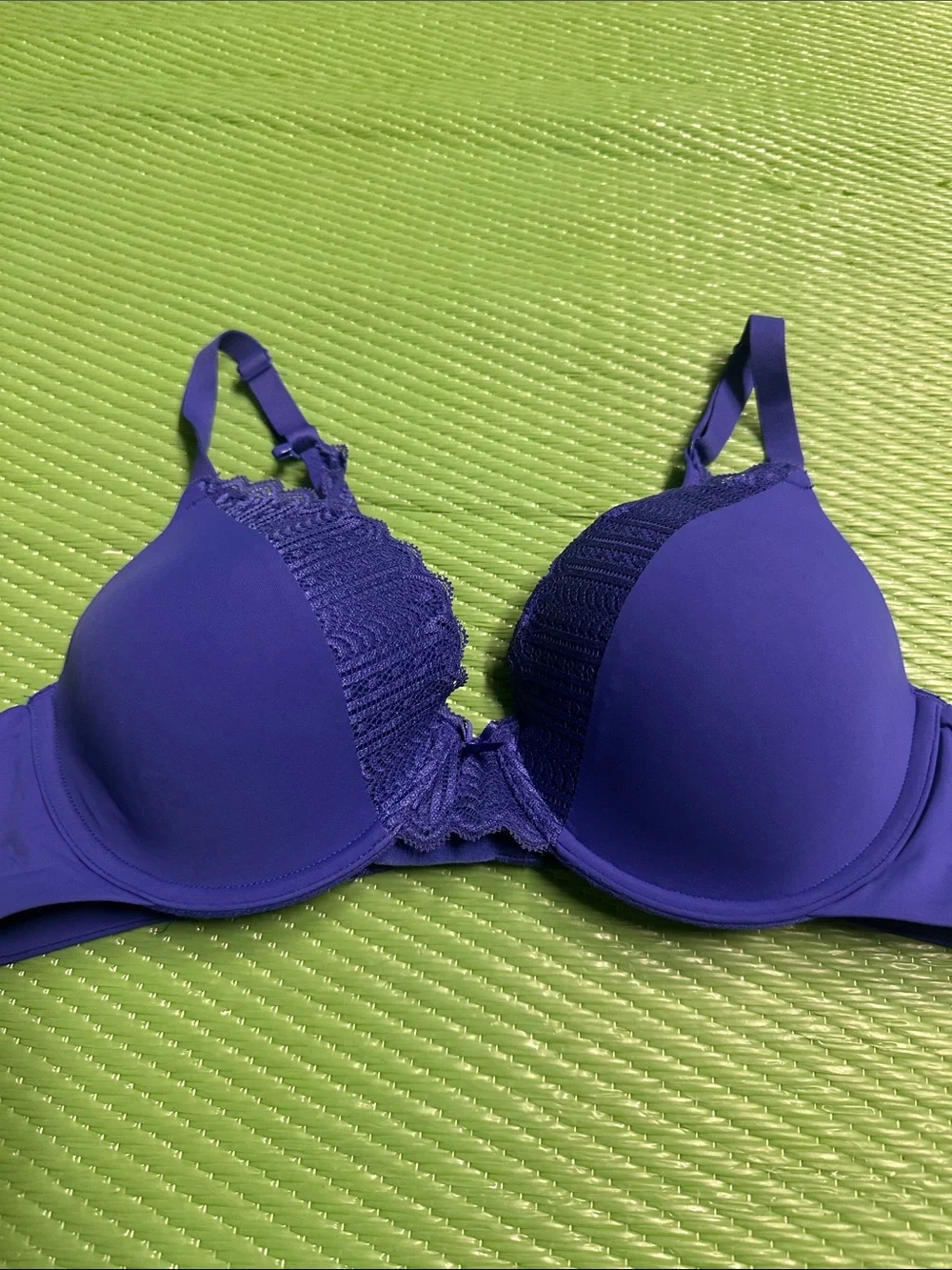 Maidenform Purple Lace-Accent T-Shirt Bra